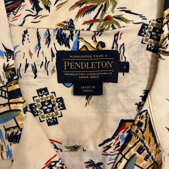 Pendleton, sz Large Hawaiian shirt - Picture 3 of 3